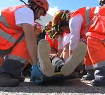  More than 400 emergency service personnel take part in a drill between Spain and Portugal
